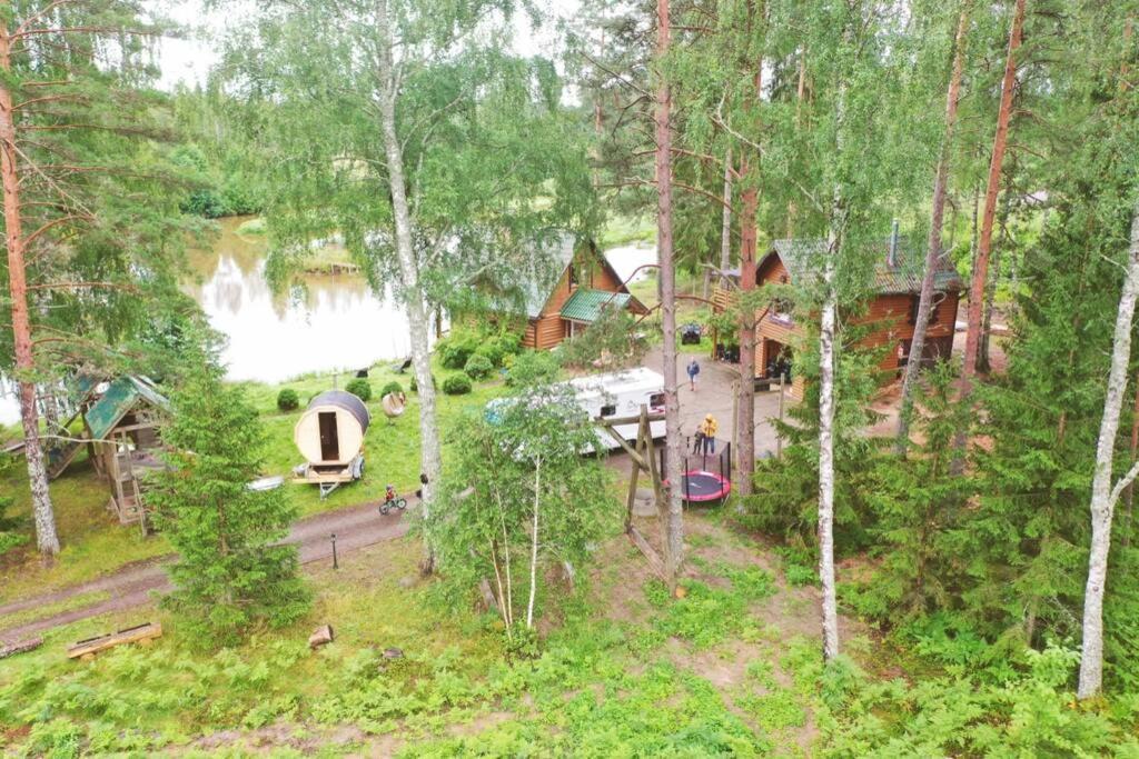 Dragon House In The Tree! Jacuzzi, Sauna ,Cinema,Heated Lici (Talsi) Exterior foto