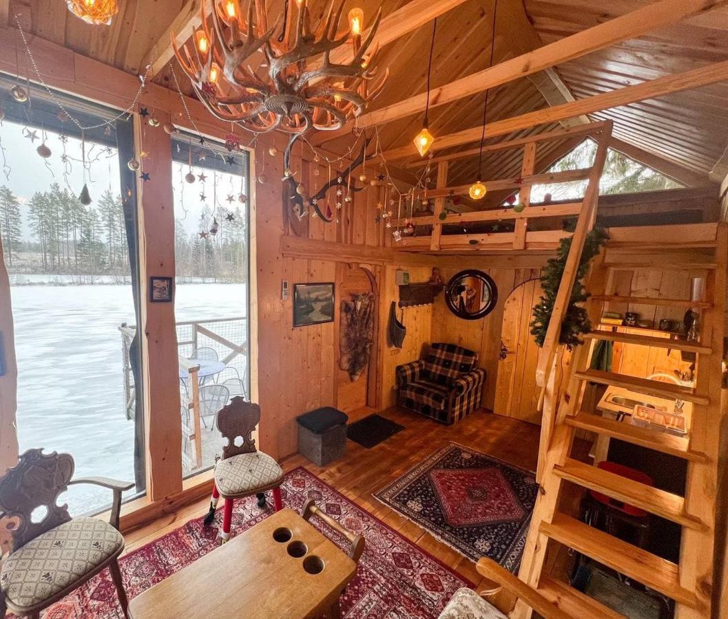Dragon House In The Tree! Jacuzzi, Sauna ,Cinema,Heated Lici (Talsi) Exterior foto